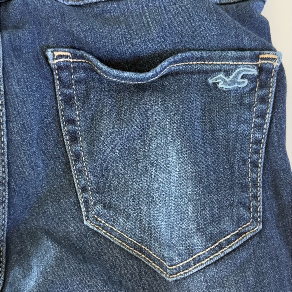 Hollister Women's High-Rise Skinny 
 Stretch Jeans size 26 size 3 - Picture 6 of 7